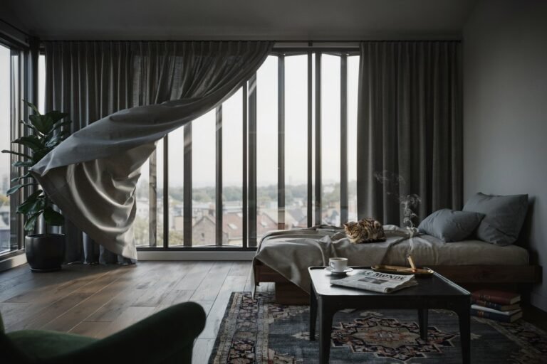 16 Moody Sunroom Ideas for a Stunning Relaxing Space